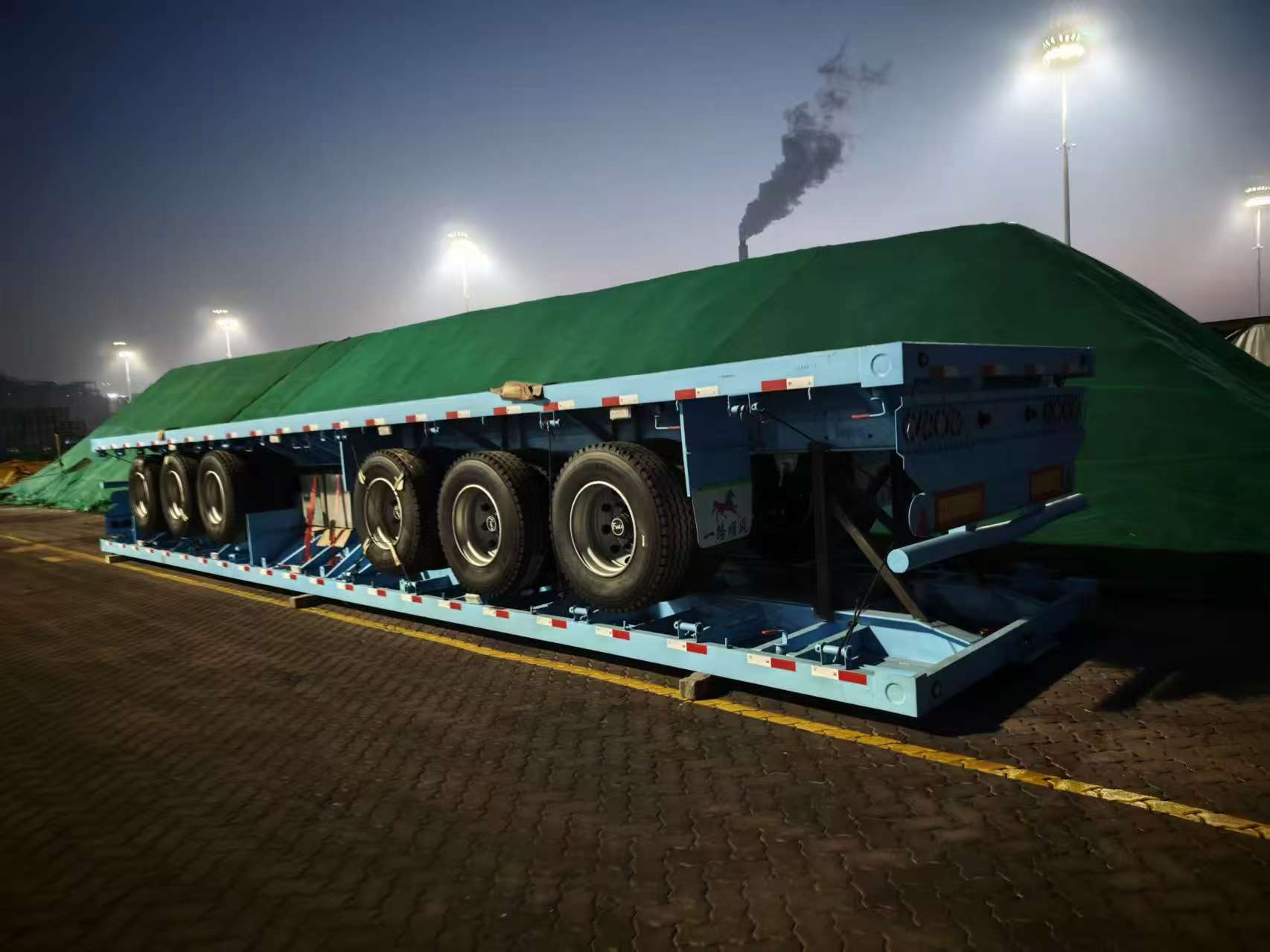 Semi-Trailers Made to Order