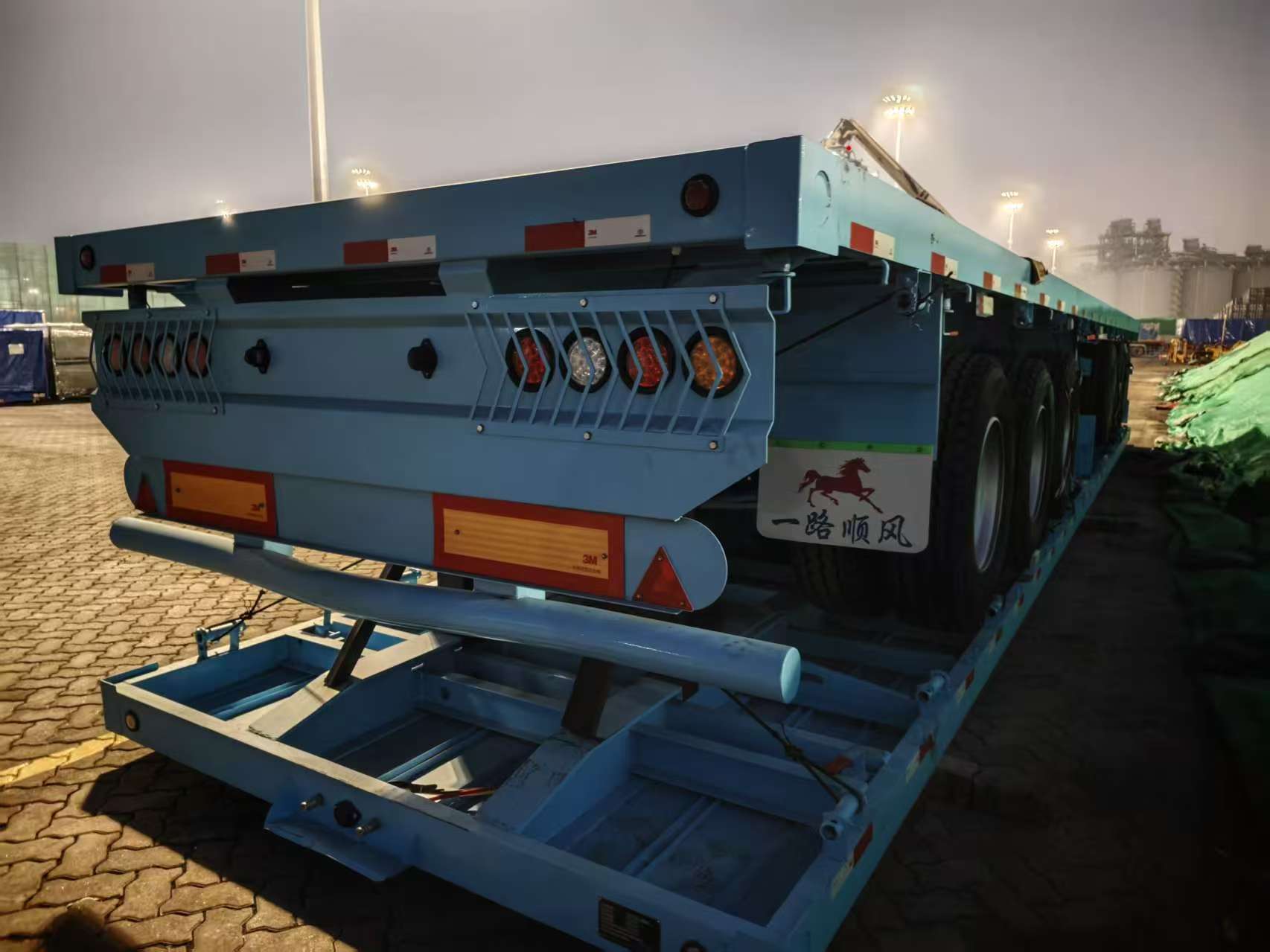 Container Transport Semi-Trailer 3
