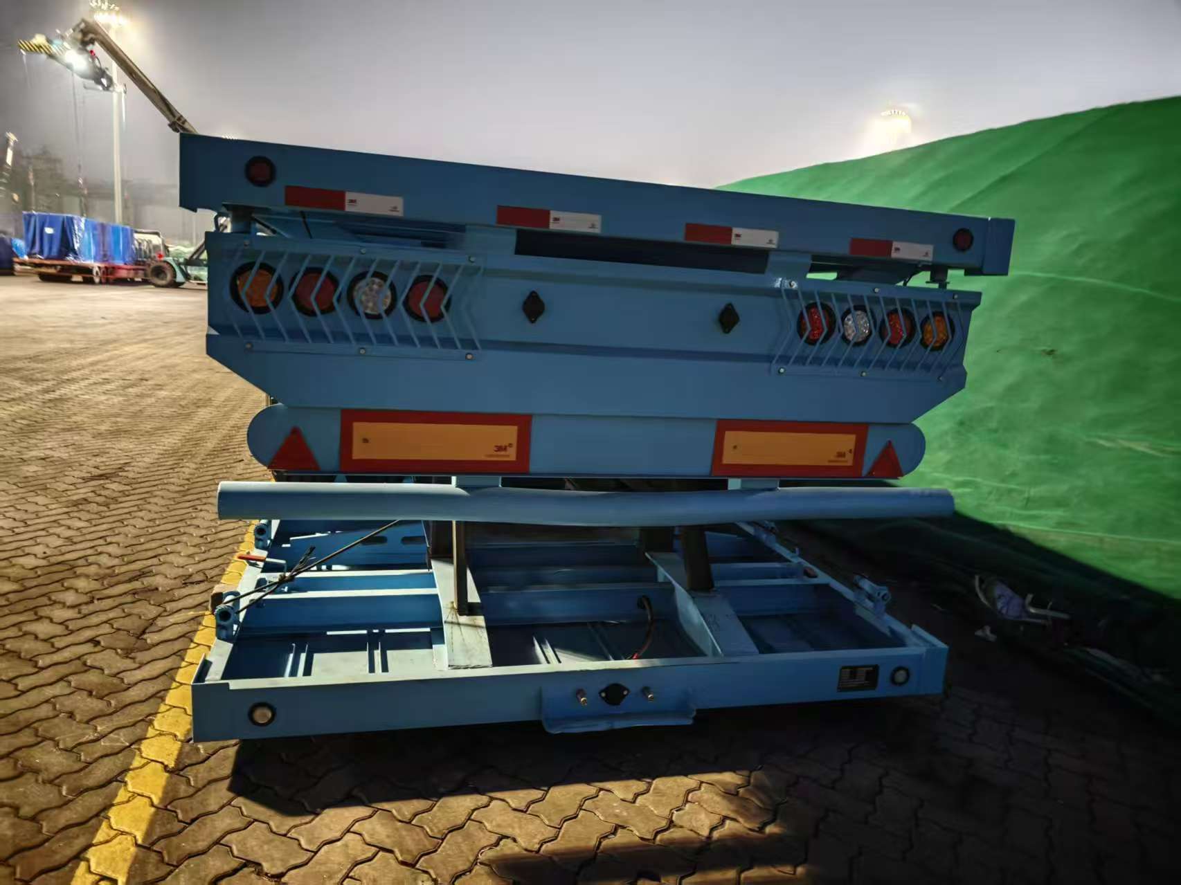Container Transport Semi-Trailer 4
