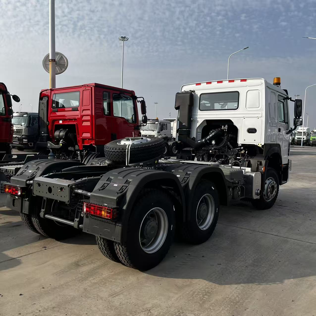 HOWO 7 6x4 Tractor Truck 4