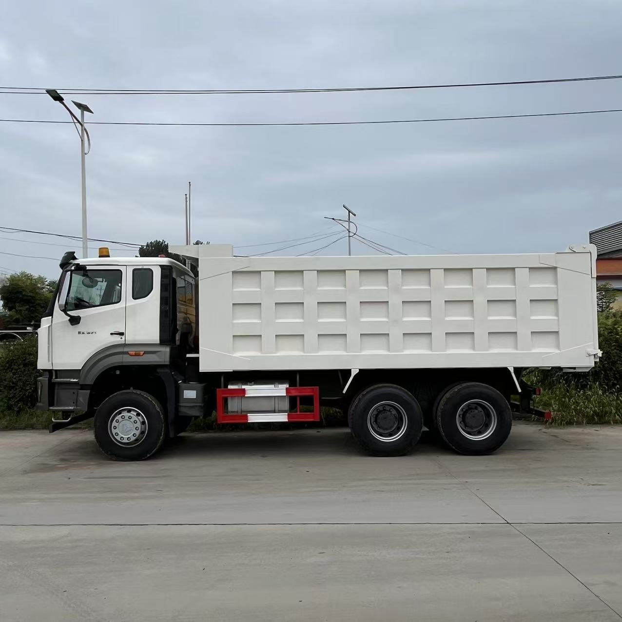 HOWO NX 6x4 Dump Truck 6