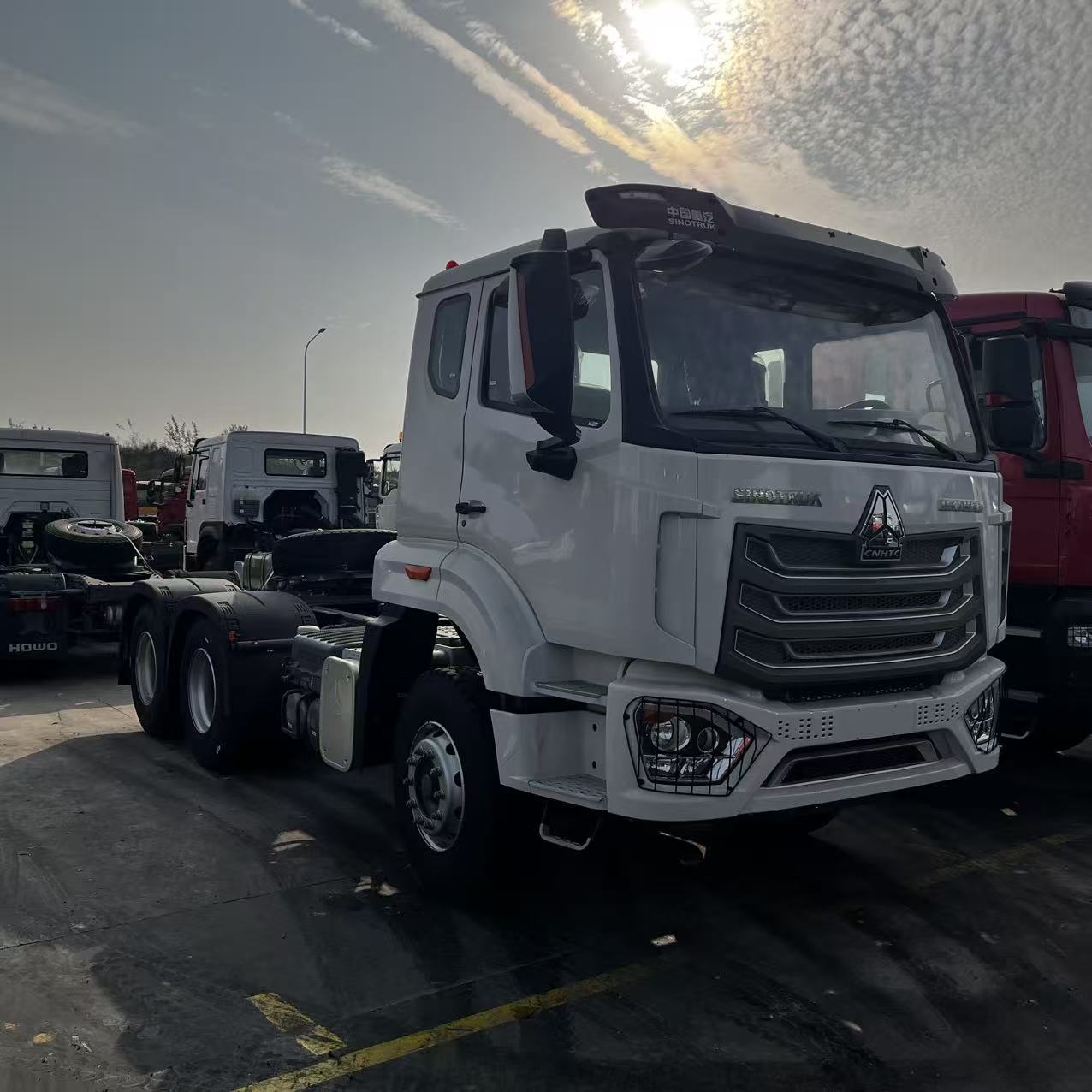 HOWO NX 6x4 Tractor Truck 6