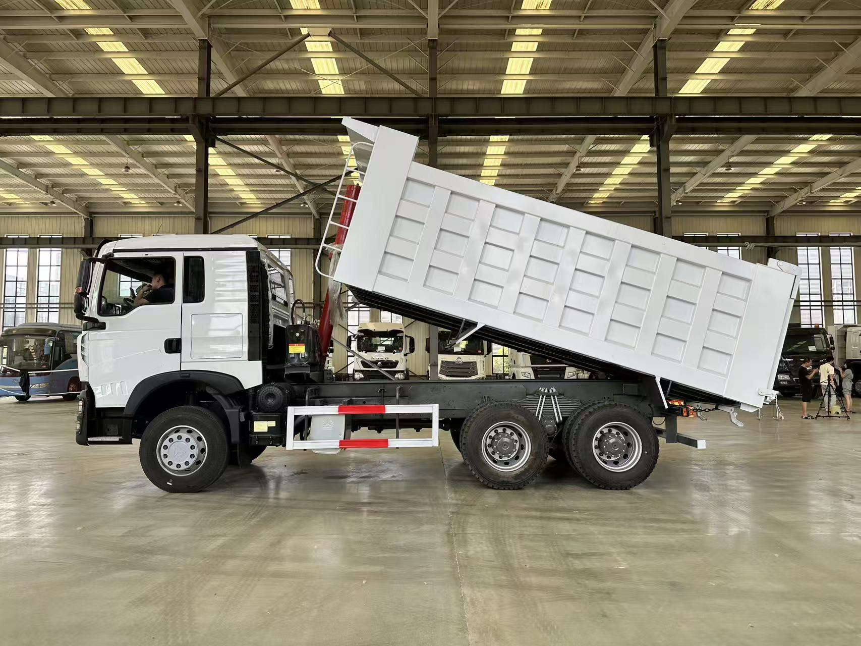 HOWO TX 6x4 Dump Truck 3