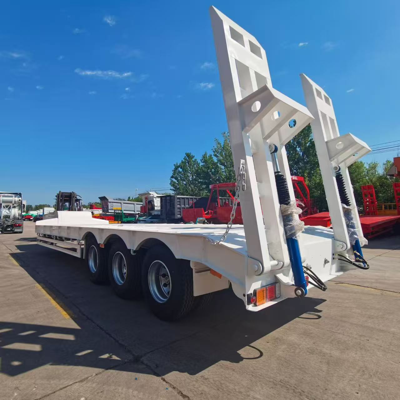 Lowbed Semi-Trailer (Excavator Transport) 2